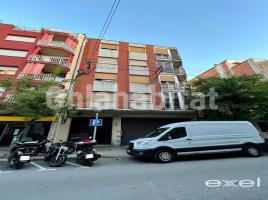 Local comercial, 234 m², Zona