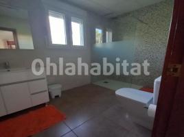 Houses (villa / tower), 150 m², Calle Marina