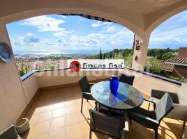 Houses (villa / tower), 304 m²