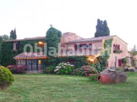 Casa rural, 1000 m²