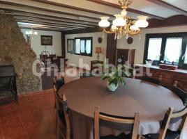 Casa (masia), 744 m², seminuevo, Calle de l'Estela