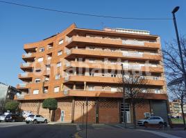 Local comercial, 245 m², prop de bus i tren, Avenida de la Pau, 25