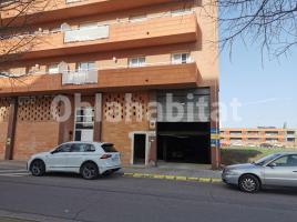 Local comercial, 245 m², prop de bus i tren, Avenida de la Pau, 25