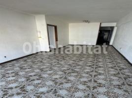 Flat, 66 m², near bus and train, Calle bogatell