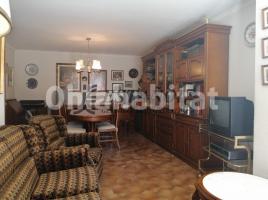 For rent flat, 130 m²