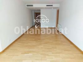 Alquiler piso, 101 m², seminuevo, Zona