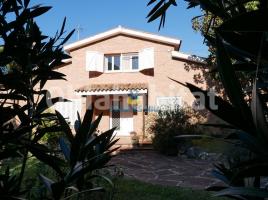 Casa (chalet / torre), 284 m², Calle Tramontana