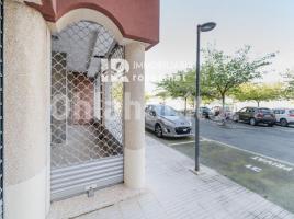 Business premises, 42 m², Zona