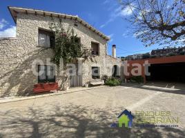 For rent Houses (villa / tower), 196 m²