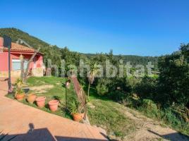 Houses (terraced house), 179 m², Zona