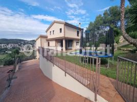 Casa (xalet / torre), 407 m², seminou