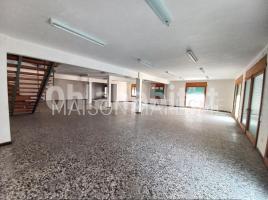 For rent otro, 240 m², Calle ZONA CENTRO