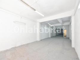 Local comercial, 234 m², cerca de bus y tren, Calle de Barcelona, 89