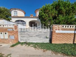 Houses (terraced house), 104 m², almost new, Calle Geranis