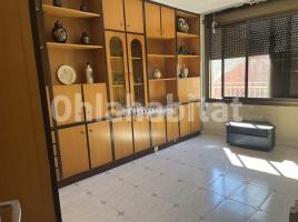 Flat, 105 m², near bus and train, Calle AVDA BARCELONA