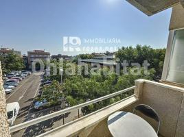 Apartament, 55 m², Zona