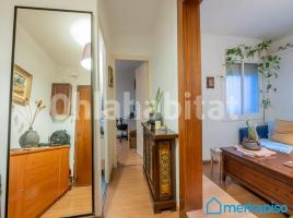 Piso, 48 m², cerca de bus y tren