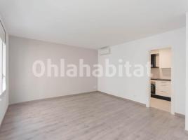 Flat, 101 m², near bus and train