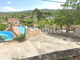 Houses (detached house), 550 m², near bus and train, Urbanizaciones