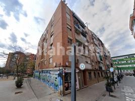 Piso, 55 m², cerca de bus y tren