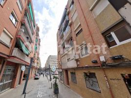 Piso, 55 m², cerca de bus y tren