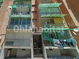 Piso, 93 m², cerca de bus y tren