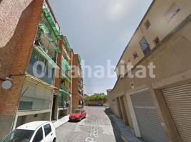 Piso, 93 m², cerca de bus y tren