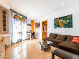 Piso, 92 m², cerca de bus y tren, Poble - Casc Antic