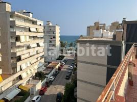 Piso, 54 m², cerca de bus y tren