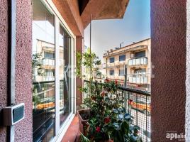 Piso, 103 m², cerca de bus y tren, Poble - Casc Antic