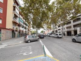 Lloguer local comercial, 182 m²