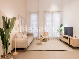 Alquiler piso, 70 m², cerca bus y metro, seminuevo