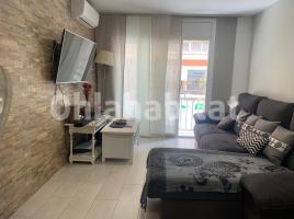 Flat, 96 m², near bus and train, CENTRO