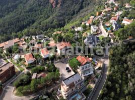 Houses (detached house), 300 m², near bus and train, Bruguers