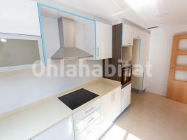 Alquiler piso, 102 m², cerca de bus y tren, nuevo