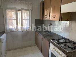 Houses (detached house), 398 m², near bus and train, Llado