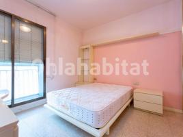 Flat, 60 m², near bus and train