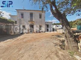 Casa (unifamiliar aïllada), 400 m², prop de bus i tren, Vilobí del Penedès