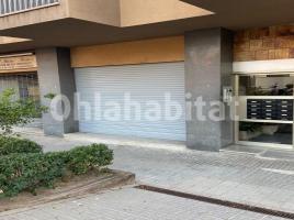 Business premises, 75 m², Centre