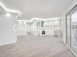 Apartament, 108 m², près de bus et de train