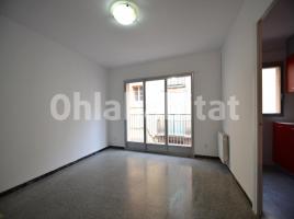 Lloguer pis, 107 m², prop de bus i tren,  ( ) 