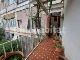 Piso, 185 m², cerca de bus y tren