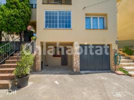 Casa (chalet / torre), 300 m², cerca de bus y tren, seminuevo, Calle Batipalmes