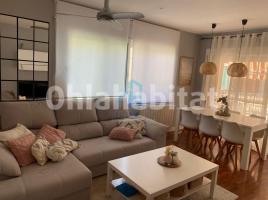 Pis, 95 m², prop de bus i tren, Calle d'Antoni Almazor