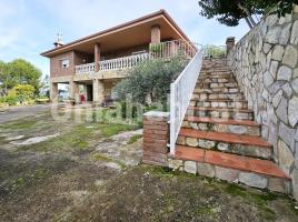 Houses (villa / tower), 311 m², almost new, Urbanización Ca l'Esteve, 30