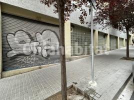 Local comercial, 194 m², Calle de Trajà