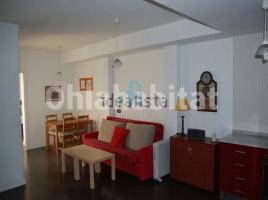 Apartamento, 53 m², cerca de bus y tren, Calle Alt del Carme