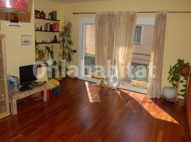 Lloguer pis, 108 m², prop de bus i tren, Calle Bareu