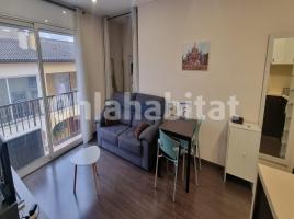 Flat, 60 m², almost new