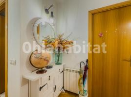 Piso, 81 m², cerca de bus y tren